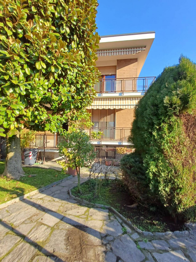 Appartamento in vendita a Trezzano sul Naviglio