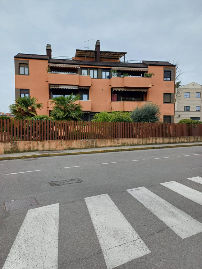 Appartamento in vendita a Cesano Boscone