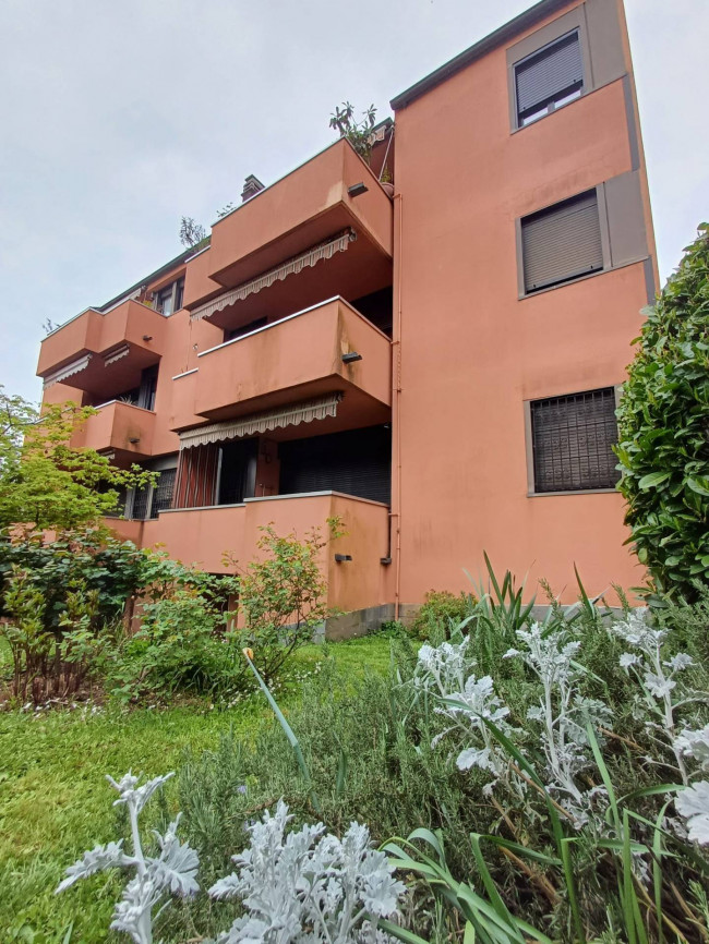 Appartamento in vendita a Cesano Boscone