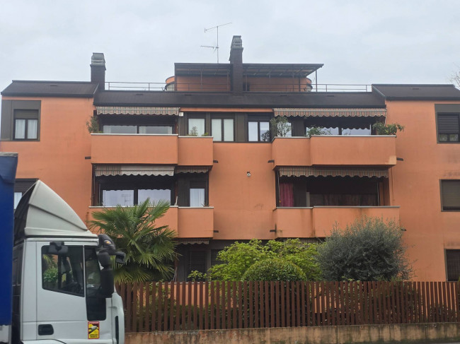 Appartamento in vendita a Cesano Boscone