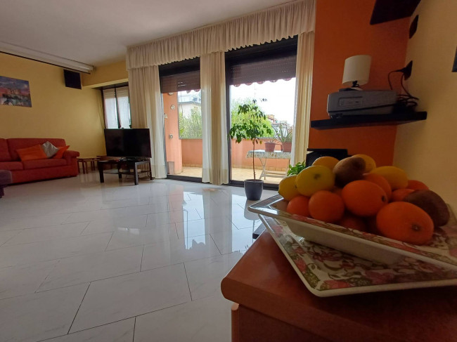 Appartamento in vendita a Cesano Boscone
