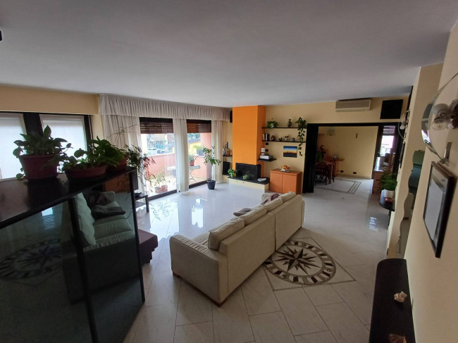 Appartamento in vendita a Cesano Boscone