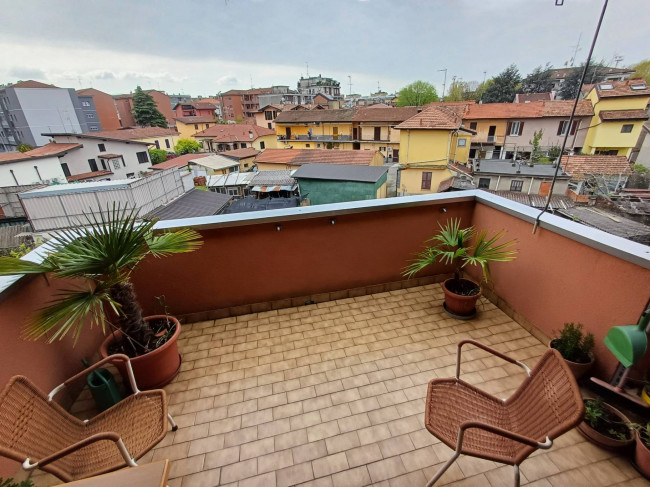Appartamento in vendita a Cesano Boscone