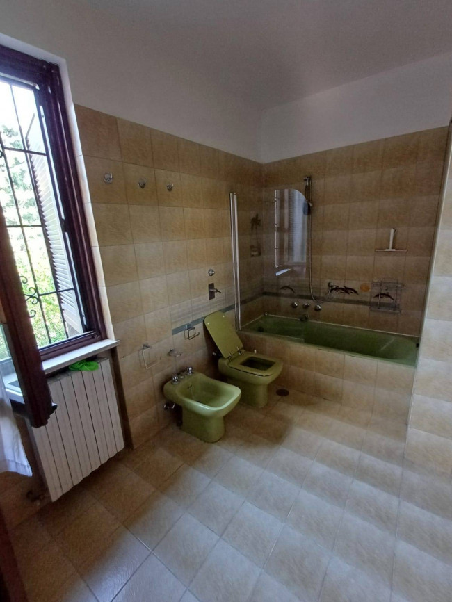 Villa in vendita a Trezzano sul Naviglio