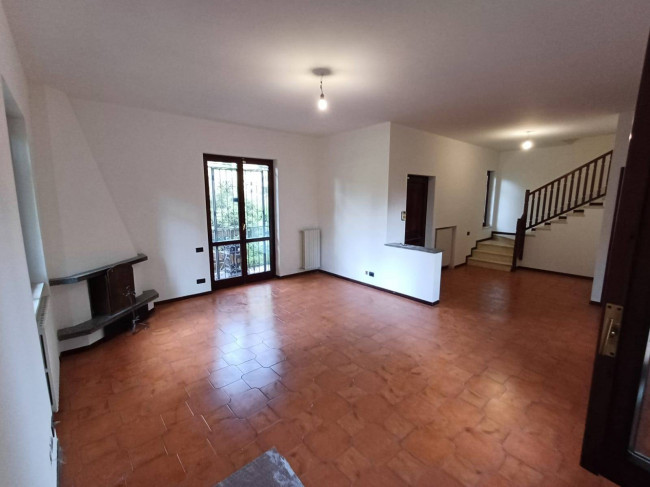 Villa in vendita a Trezzano sul Naviglio