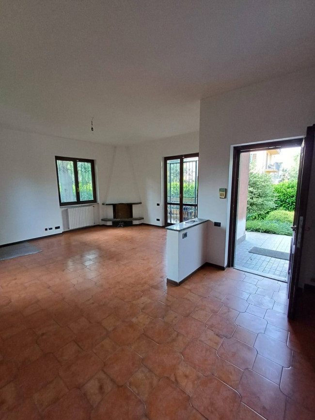 Villa in vendita a Trezzano sul Naviglio