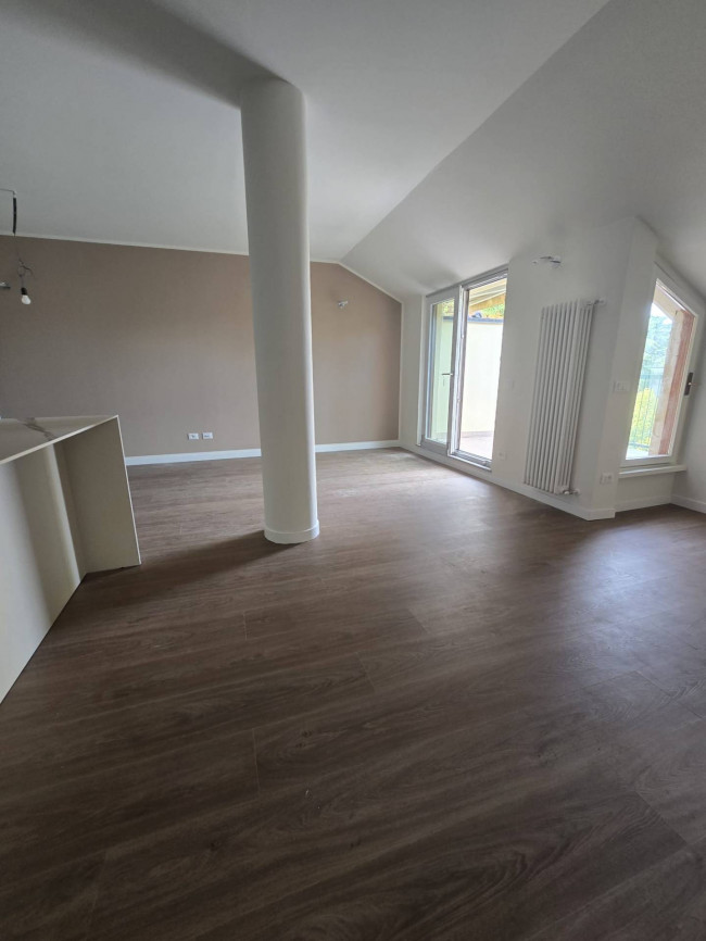 Attico in affitto a Milano