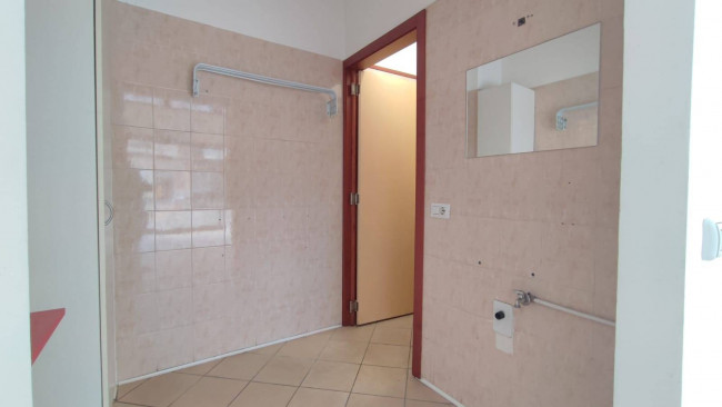 Locale commerciale in affitto a Milano