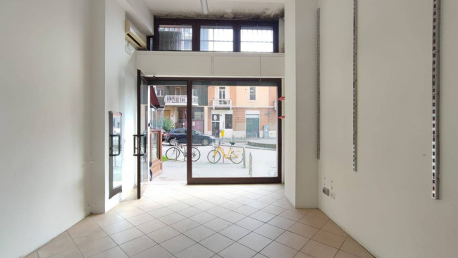 Locale commerciale in affitto a Milano