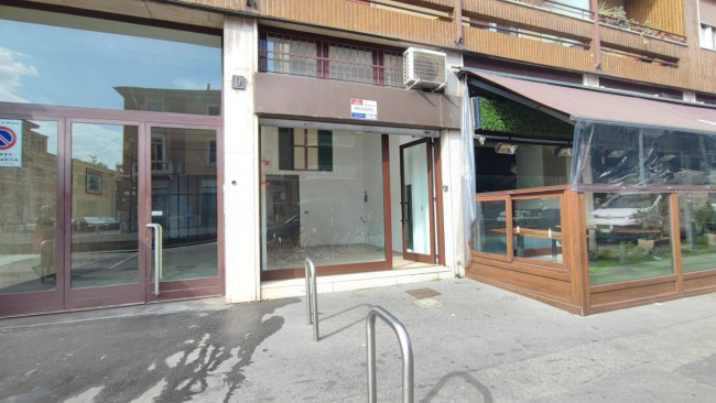 Locale commerciale in affitto a Milano