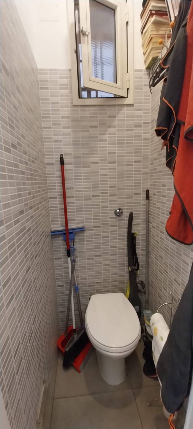 Locale commerciale in vendita a Roma