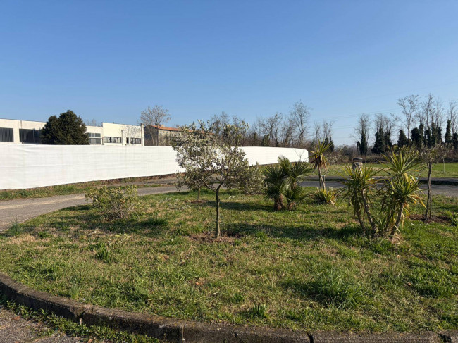 Villa in vendita a Canegrate