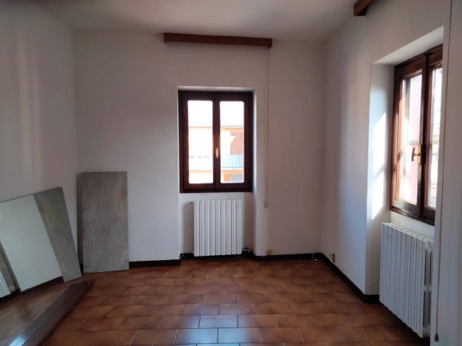 Appartamento in vendita a Lacchiarella