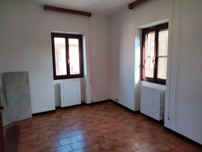 Appartamento in vendita a Lacchiarella