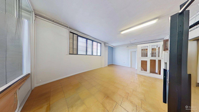 Locale commerciale in vendita a Milano