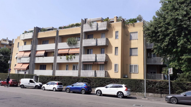 Appartamento in vendita a Cesano Boscone