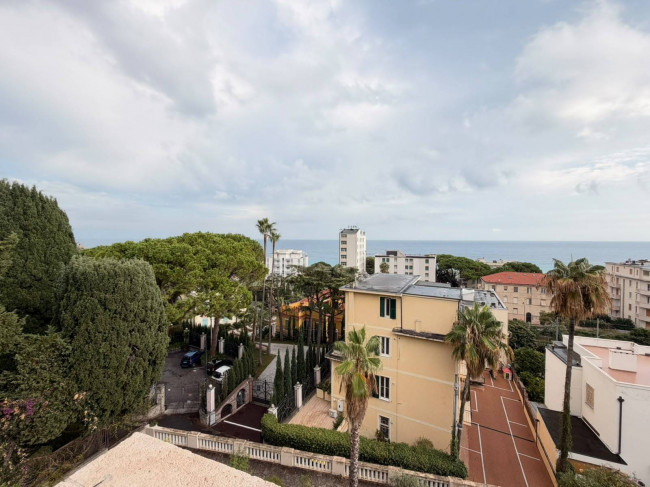 Appartamento in vendita a Alassio
