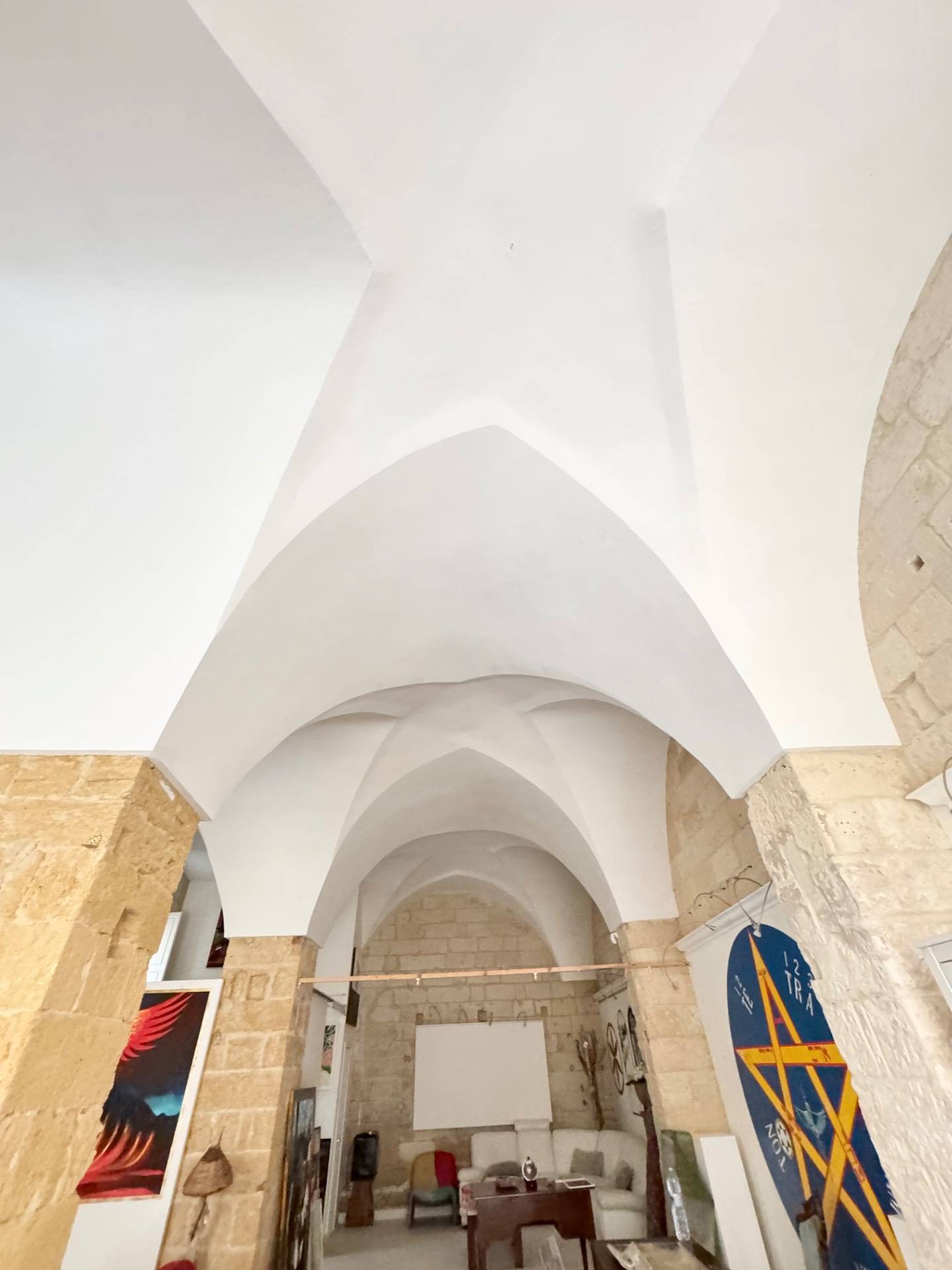 Fondo commerciale in vendita a Lecce (LE)