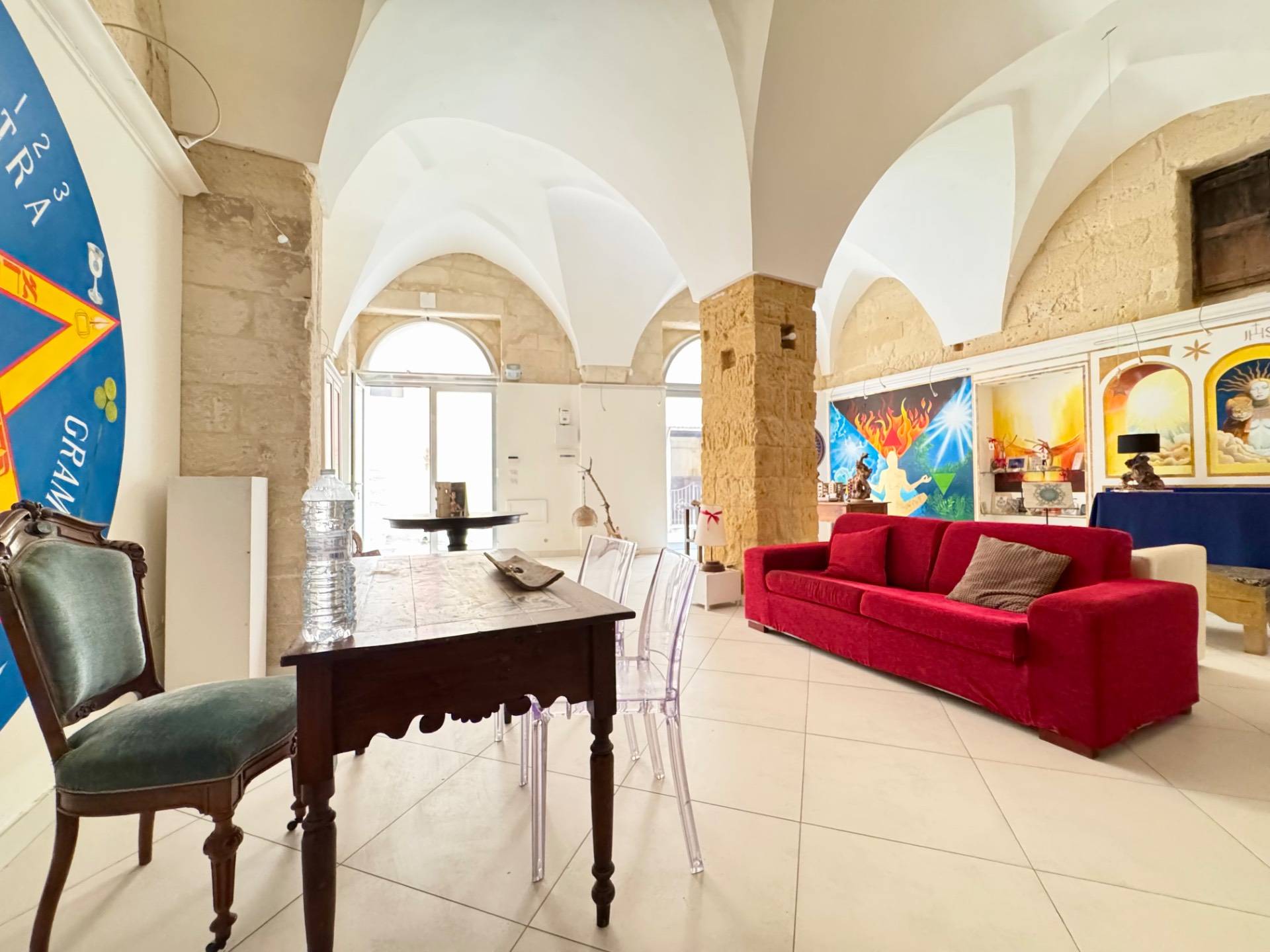 Fondo commerciale in vendita a Lecce (LE)