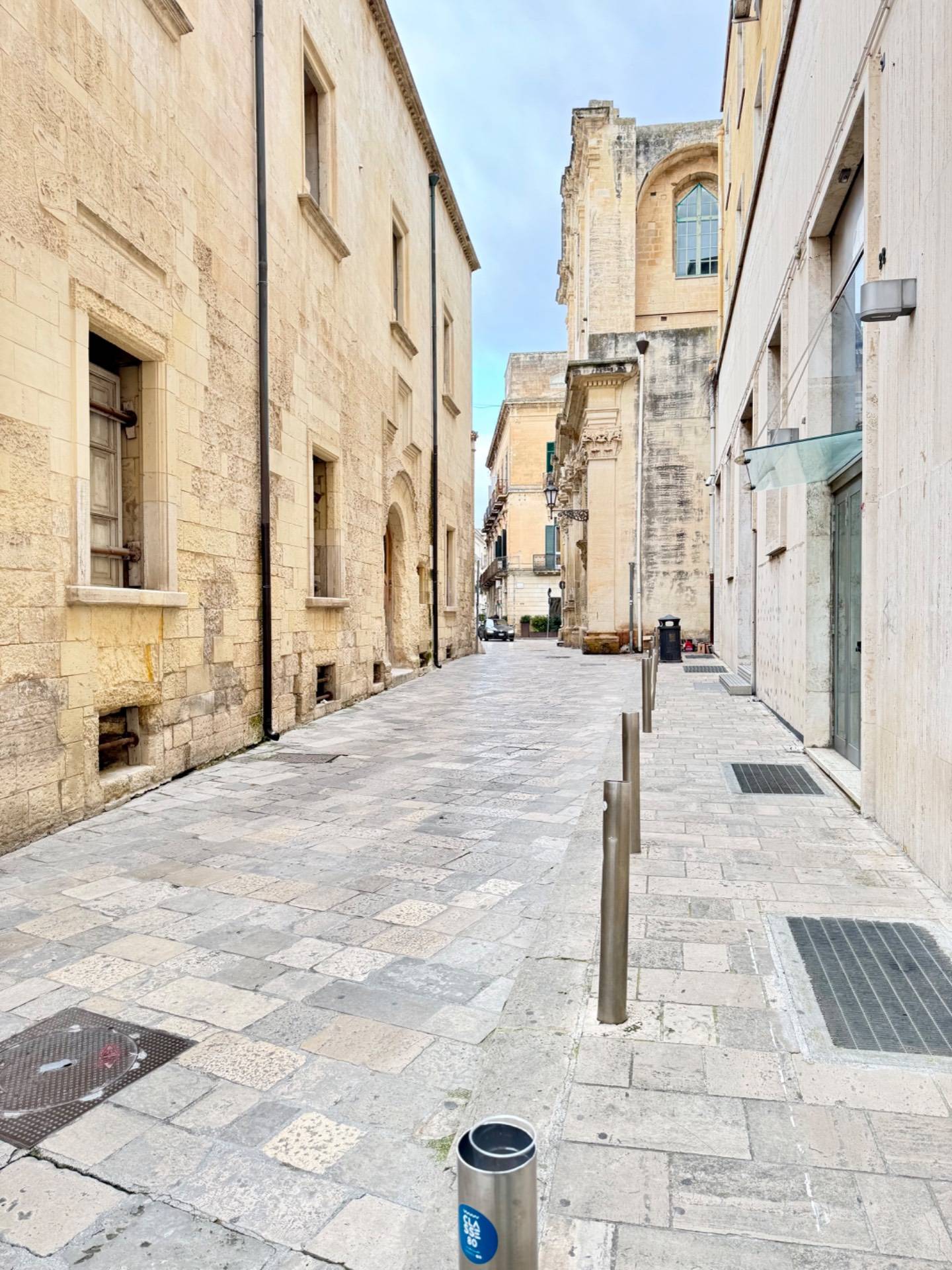 Fondo commerciale in vendita a Lecce (LE)
