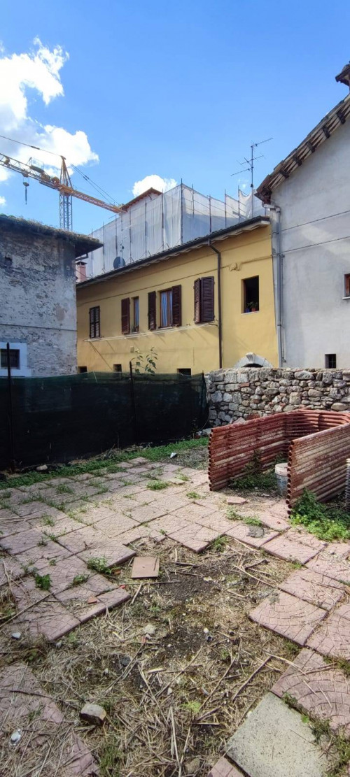 Casa semi-indipendente in vendita a Ascoli Piceno (AP)