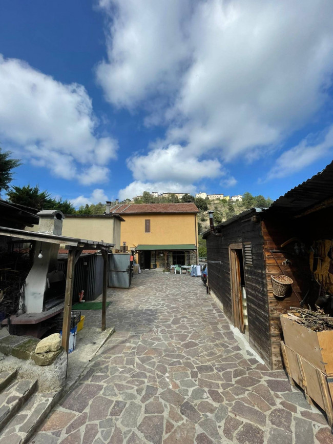 Casa semi-indipendente in vendita a Castellano, Venarotta (AP)