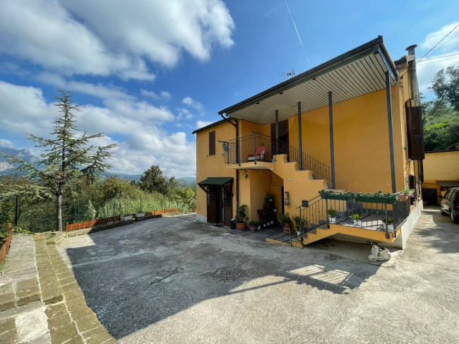 Casa semi-indipendente in vendita a Castellano, Venarotta (AP)