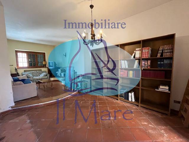 Casa indipendente in vendita a Viareggio (LU)
