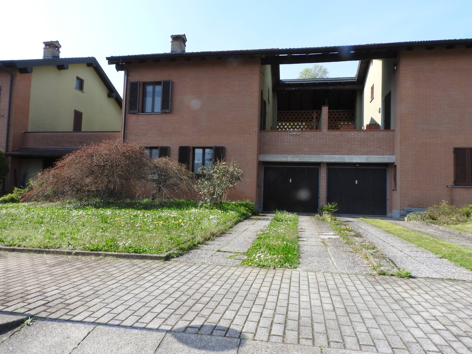 Villa in vendita a Imbersago (LC)