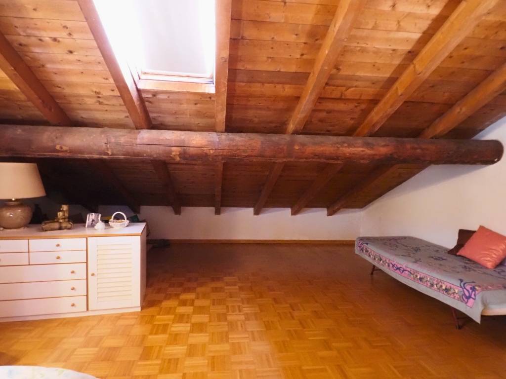 Villa in vendita a Imbersago (LC)
