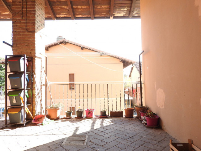 Porzione di casa in vendita a Verderio (LC)