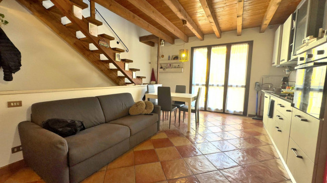 Casa indipendente in vendita a Cambiago (MI)