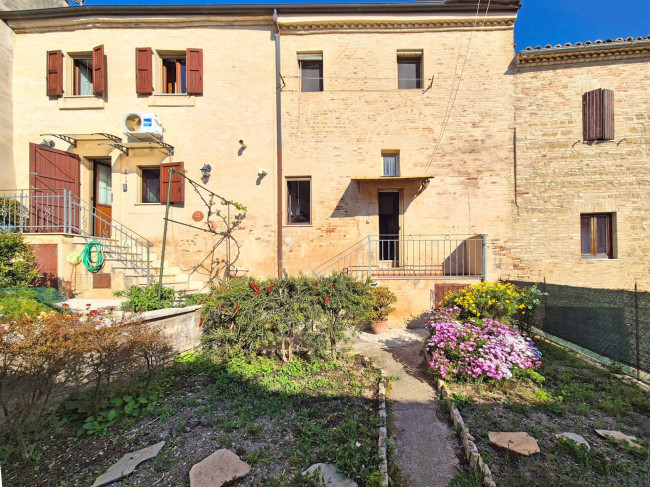 Casa cielo-terra a Potenza Picena