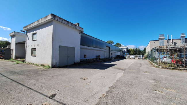 Capannone in affitto a Rieti