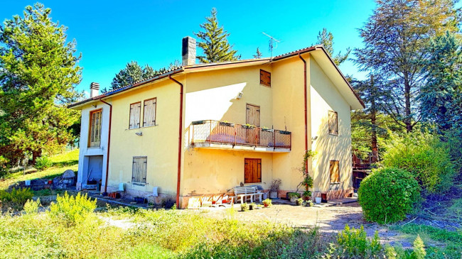 Villa in vendita a Cantalice