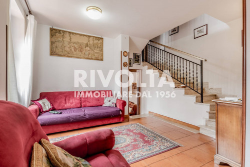 Villa in vendita a Castelnuovo Di Porto (RM)