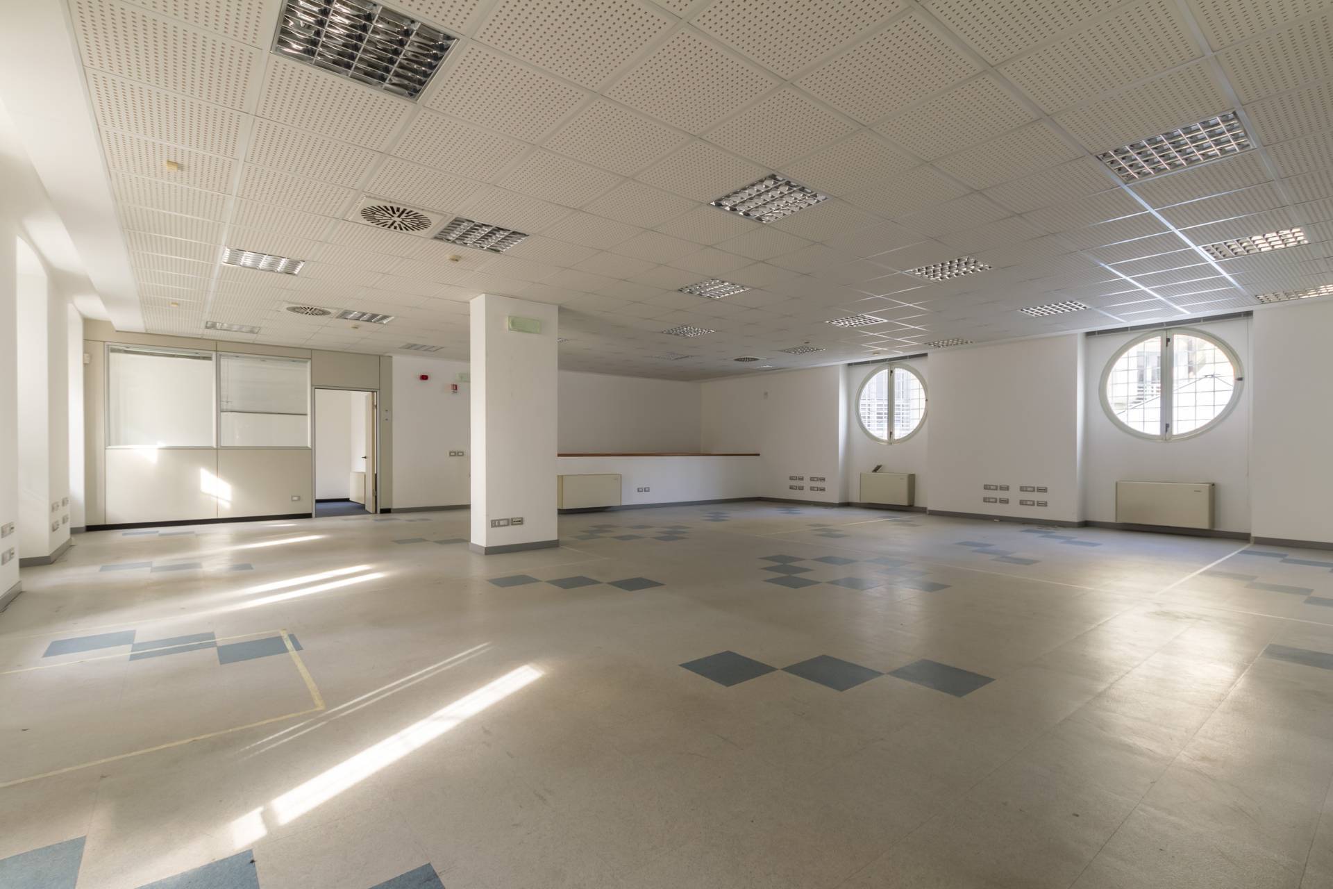 Ufficio in vendita a Trieste (TS)