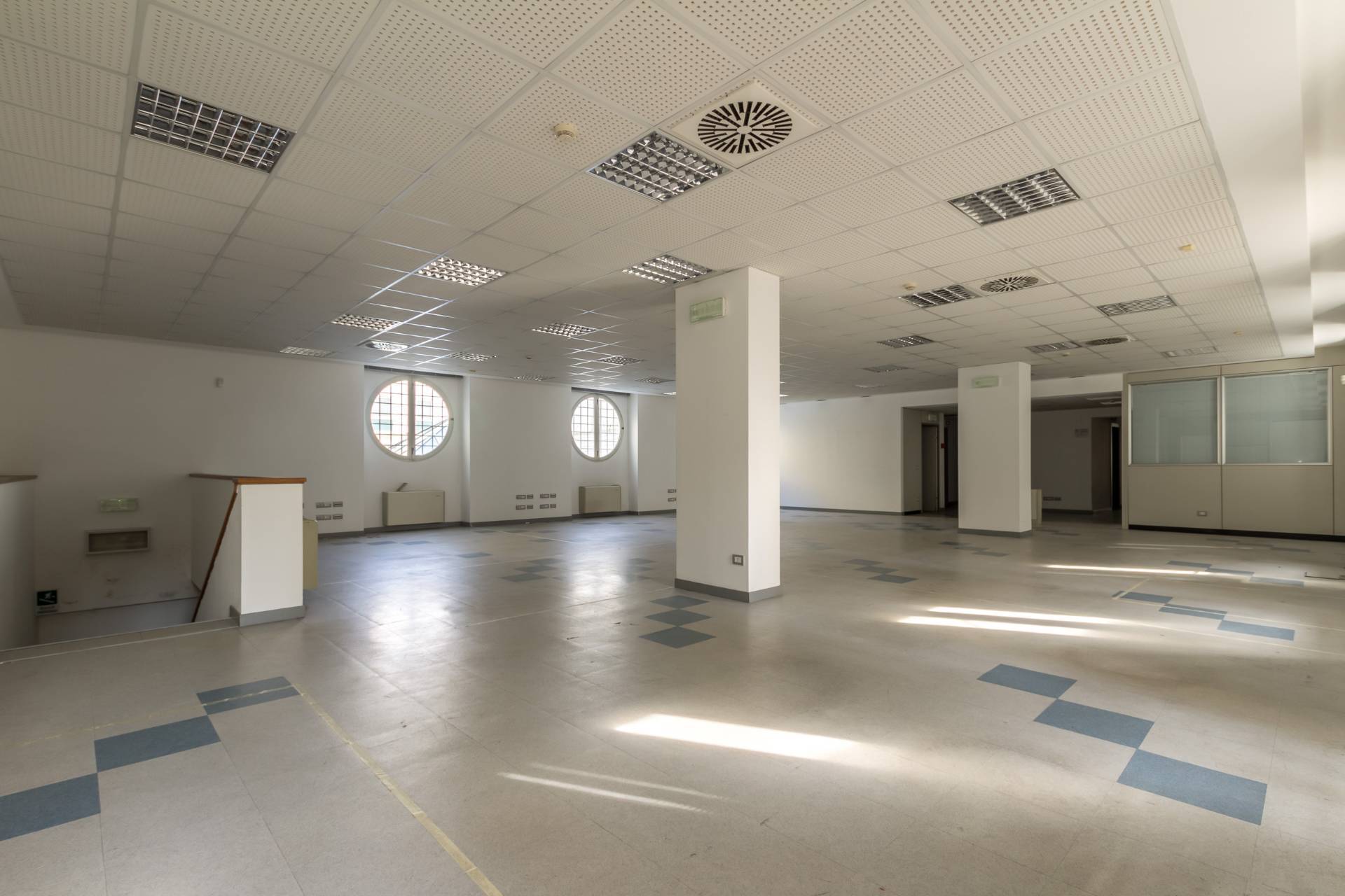 Ufficio in vendita a Trieste (TS)