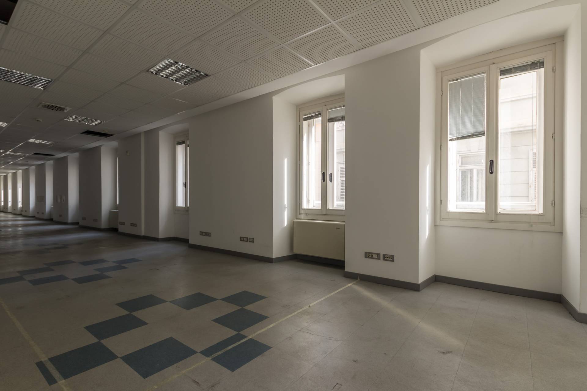 Ufficio in vendita a Trieste (TS)