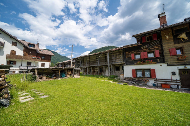 Porzione di casa in vendita a Sappada