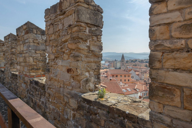 Castle for sale in Muggia