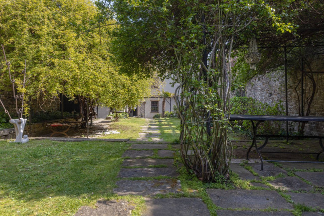 Castle for sale in Muggia