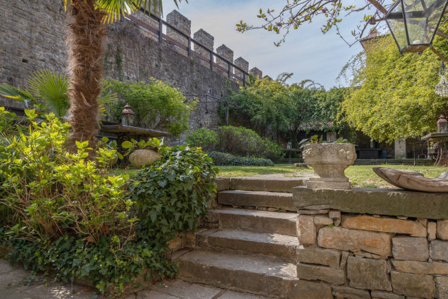 Castello in vendita a Muggia