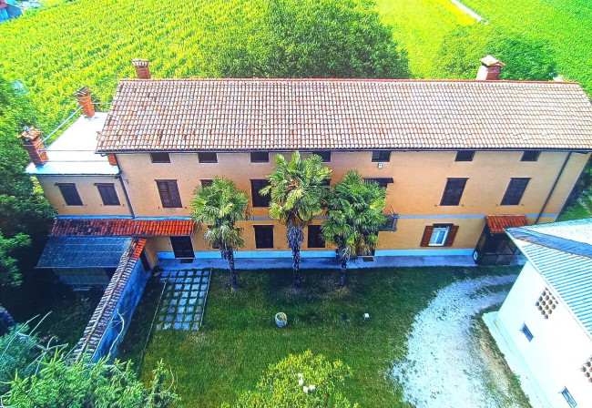 Landhaus/Bauernhof zu verkauf in Farra d'Isonzo