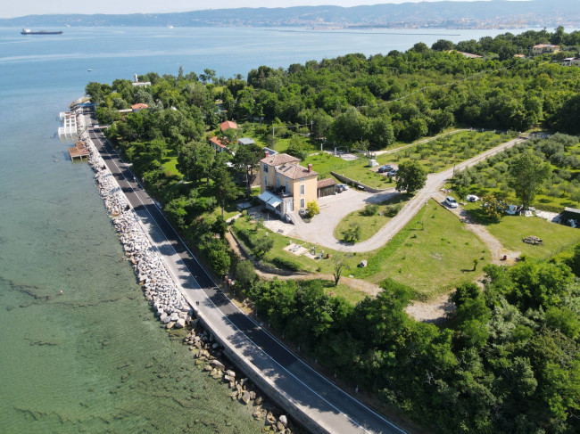 Villa in vendita a Muggia