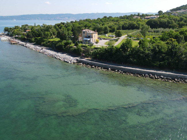 Villa zu verkauf in Muggia