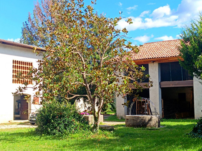 Rustico/Casale in vendita a Farra d'Isonzo