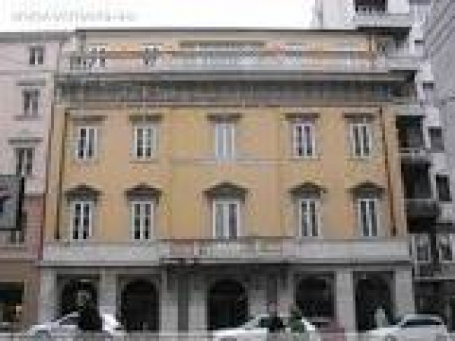 Commercial Property for rent in Trieste