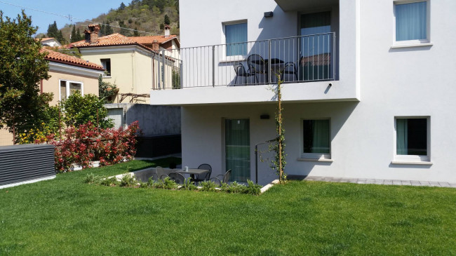 Palazzo / stabile in vendita a San Dorligo della Valle - Dolina