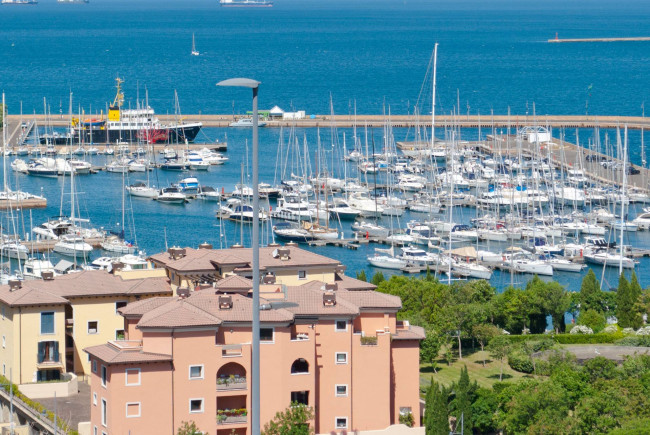 Penthouse/Mansarde zu verkauf in Muggia